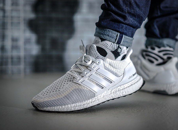 ultra boost homme blanche